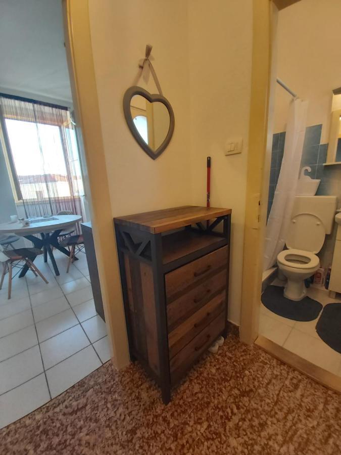 Appartamento Karmen Zara Esterno foto
